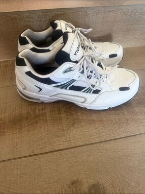 Vionic Men’s White and Navy Athletic Support Sneakers 12